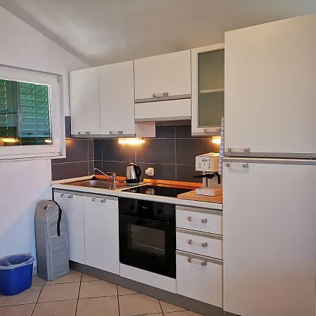 Apartmani Labud Sukosan Exterior photo